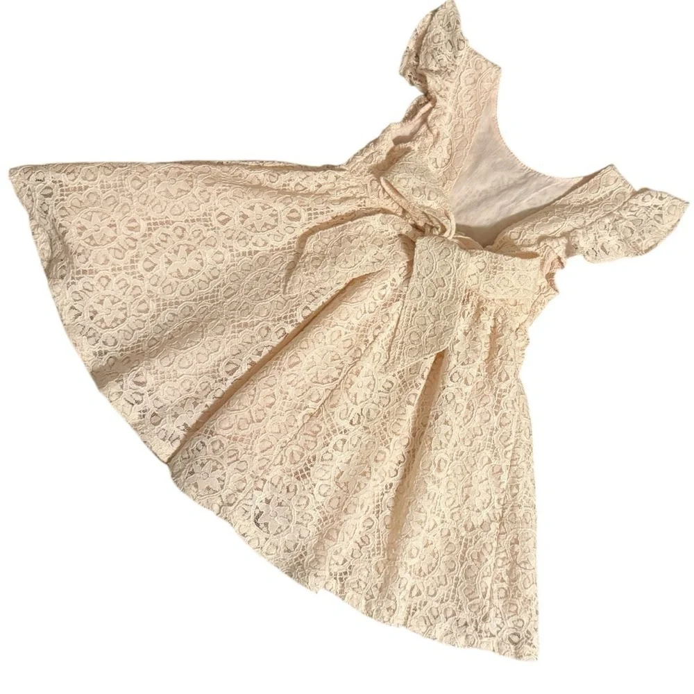 Girls Lace Easter Spring Dress Peach Size 100 3T-4T Flutter Sleeve Bow Back